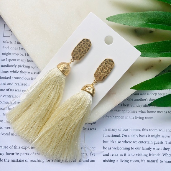 Armora’s Jewelry - Armora’s | Ivory Fringe Earrings
